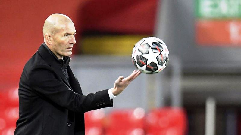 Zidane trước cột mốc lịch sử cùng Real